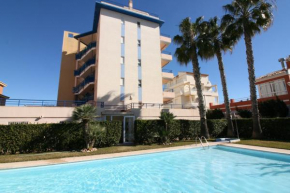 Apartamento con piscina y vistas al mar Aguamarina 36